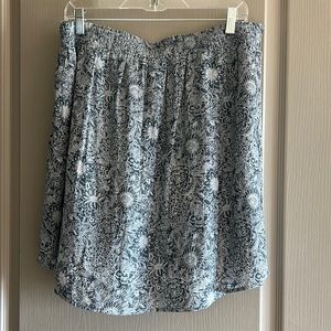LOFT Gray and White Floral Pull-On Skirt with Pockets L